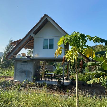 Вілла Royal Mountain View Ratchaburi Екстер'єр фото