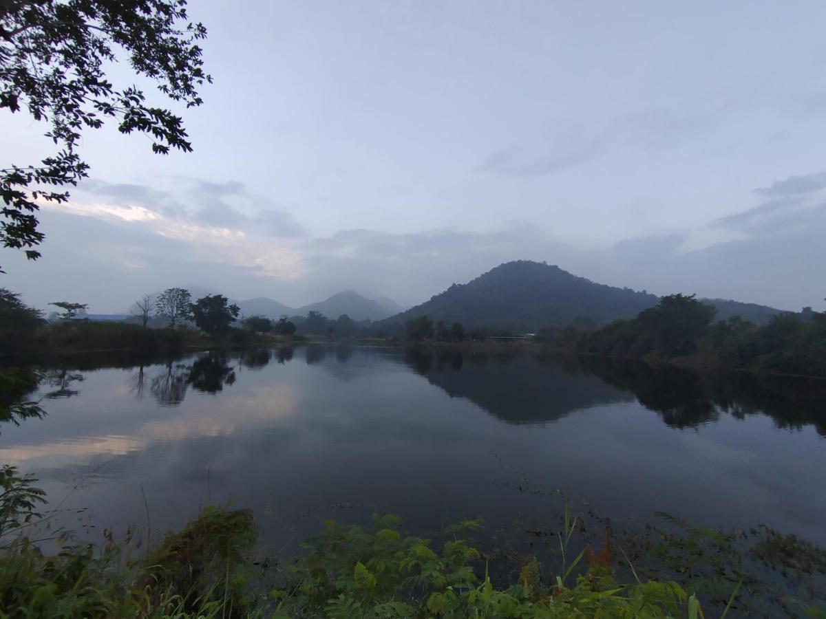 Вілла Royal Mountain View Ratchaburi Екстер'єр фото