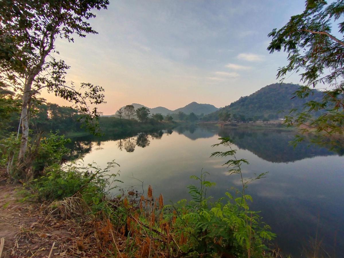 Вілла Royal Mountain View Ratchaburi Екстер'єр фото
