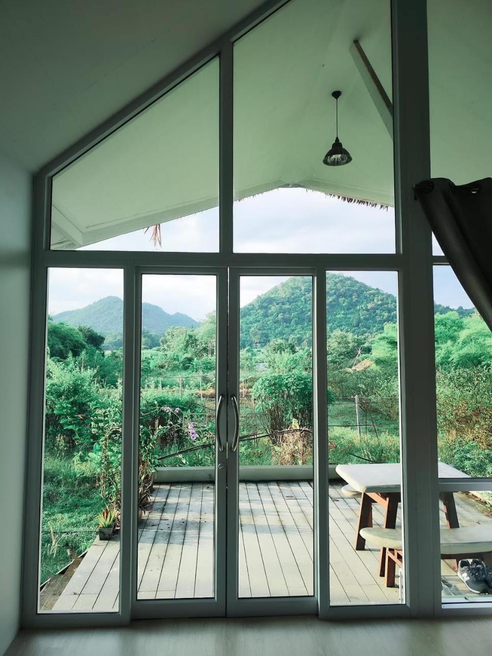 Вілла Royal Mountain View Ratchaburi Екстер'єр фото